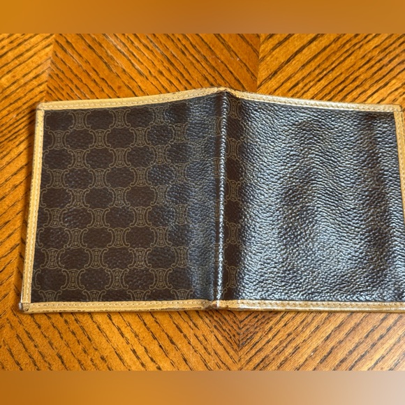 Celine Wallet - Picture 1 of 2